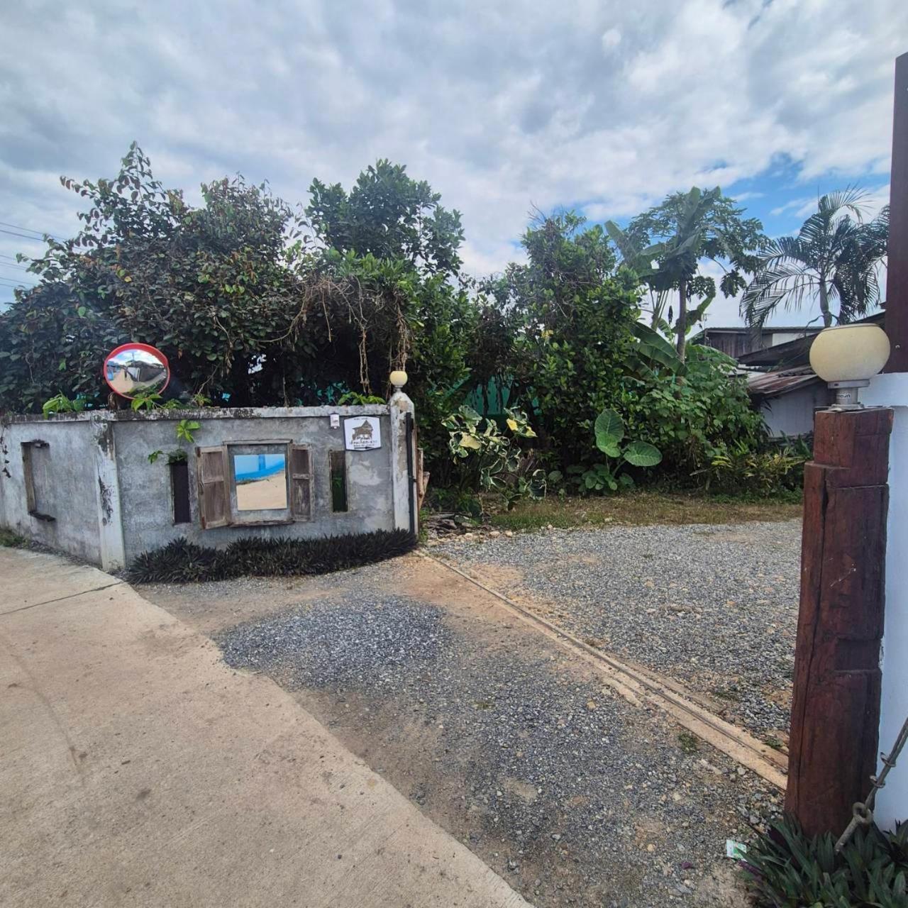 Kedthawa Homestay เฮือนเก็ดถะหวา Ban Cho Lae Exterior foto